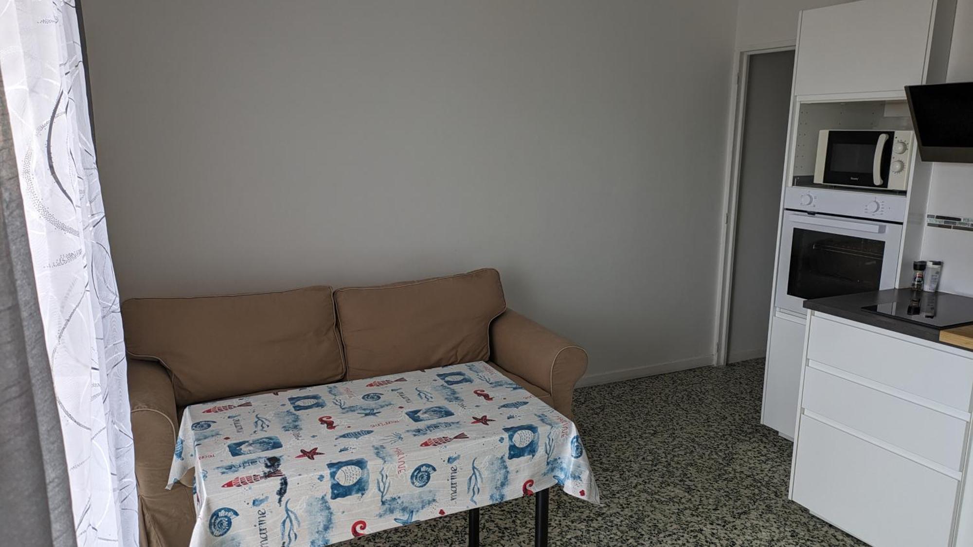 Studio Avec Coin Nuit, 100 M De La Mer Le Lavandou Bagian luar foto