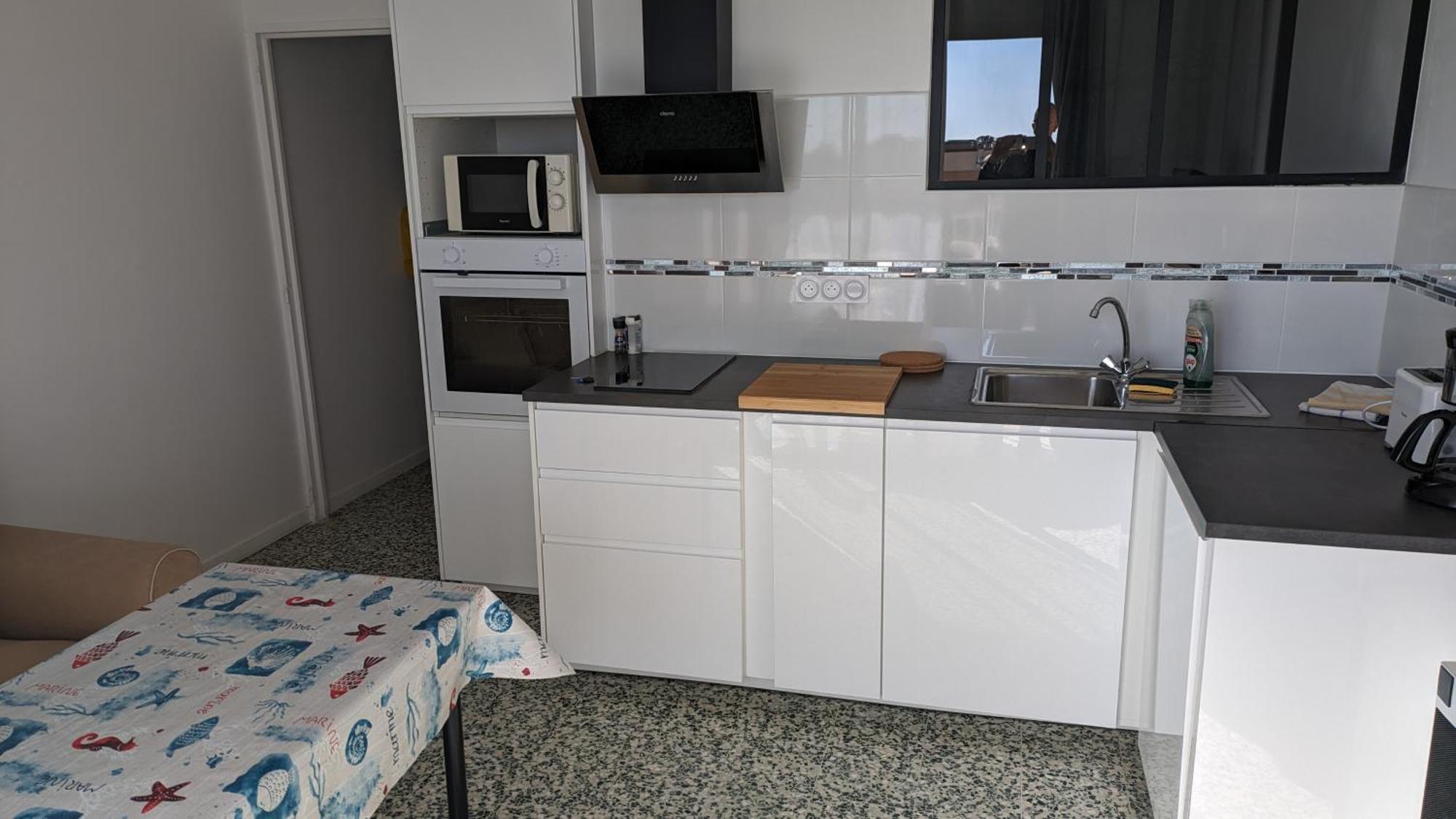 Studio Avec Coin Nuit, 100 M De La Mer Le Lavandou Bagian luar foto